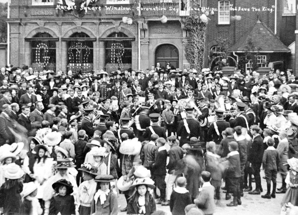 Crowd in Market Square with band